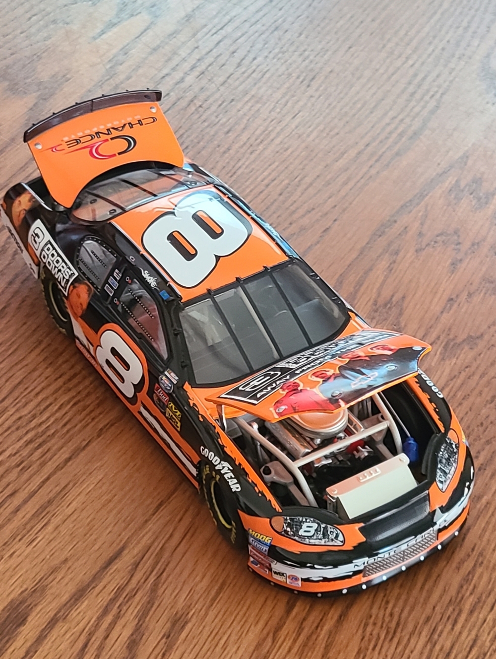 Action - Dale Earnhardt Jr. #8 2003 3 Doors Down 1:24 Stock Car - Picture 5 of 9